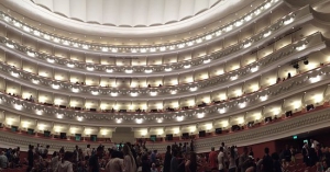 Cresce la catena di solidarieta&rsquo; del &lsquo;&rsquo;biglietto sospeso&rsquo;&rsquo; al Politeama