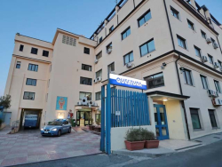 Crotone, droga ed armi nel centro storico: in manette un commerciante