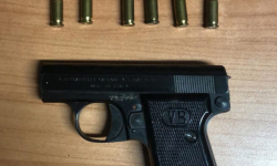 Deteneva pistola clandestina, un arresto a Cosenza