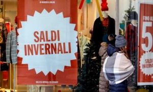 Saldi: Confcommercio, timidi segnali di ripresa