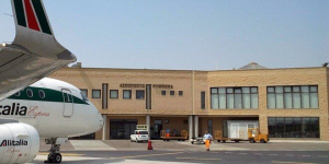 Aeroporto di Crotone, Tavernise (M5S): bene i numeri in crescita, ma serve pi&ugrave; attenzione e infrastrutture adeguate