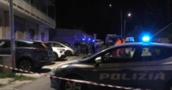 Tragedia a Catanzaro, donna si getta dal balcone con i suoi tre figli