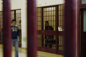 Torna in carcere componente del clan Arena