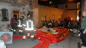 Donna si getta dal balcone a Catanzaro