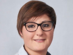 Il sindaco del Comune di Borgia, Elisabeth Sacco, ha sottoscritto questa mattina in prefettura il Patto per l'attuazione della sicurezza urbana