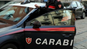 Caulonia: carabinieri portano beni di prima necessit&agrave; ad anziana signora