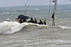 Intercettata imbarcazione con 52 migranti nel crotonese