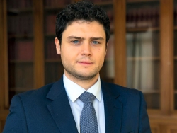 Melicchio (M5S): tagliamo i soldi alla classe politica peggiore di sempre