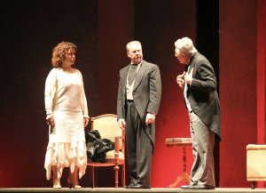 AMA Calabria, standing ovation per Pippo Pattavina con ''Il piacere dell'onest&agrave;''