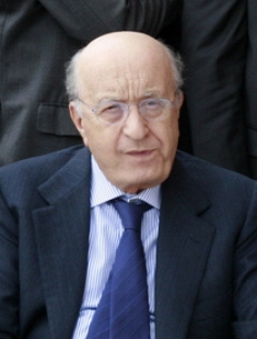 Ciriaco de Mita all'universit&agrave; d'estate di Soveria Mannelli