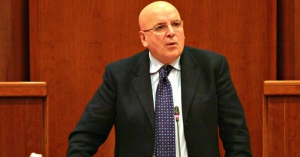 Il Presidente della Regione Oliverio in visita all'Arpacal: ''Risposte rapide per ricostruire''
