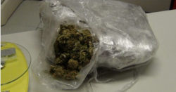 Marijuana in auto e droga in casa: arrestati nel cosentino