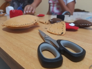 A ''Mondo Rosa'' un laboratorio di oggettistica per favorire la creativit&agrave; delle donne ospiti e sostenere la casa rifugio