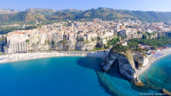 Unicef, la Calabria fra le pi&ugrave; povere d&rsquo;Europa ma la prima in generosit&agrave;
