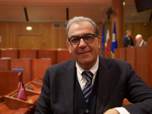 Enti locali e Sanit&agrave;, Viscomi, ''S&igrave; rinnovo contratti''