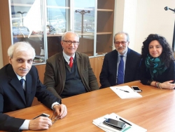 Immigrati cavalcavia Crotone, Corbelli e Manoccio: pronto finanziamento di 2 milioni di euro