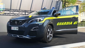 Reggio Calabria: sequestrati esplosivo, pistola e droga