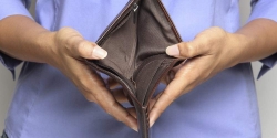 Partono i Saldi ma le famiglie rimangono povere