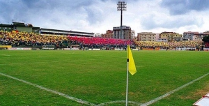 Domani gli studenti di Amato allo stadio Ceravolo con il sindaco Ruga per sostenere le Aquile