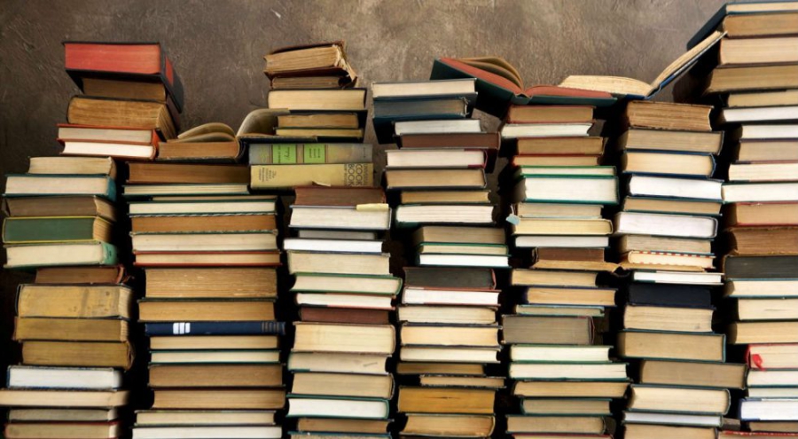 La biblioteca Frassati di Crotone si rinnova con l'arrivo di nuovi libri