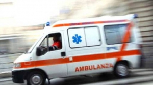 Si schianta contro un muro: una vittima nel cosentino