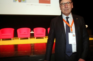 ''Le cooperative sono una scuola di democrazia e partecipazione''. Il presidente nazionale di Legacoop, Mauro Lusetti, conclude i lavori del congresso regionale