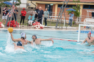 Rari Nantes, vittoria epica e per cuori forti