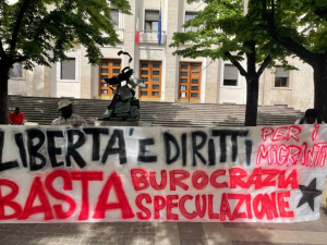 Permesso di soggiorno: migranti protestano a Cosenza
