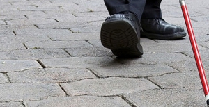 Catanzaro: si finge cieco per 10 anni, scoperto