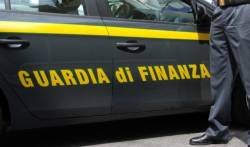 Cinque chili di cocaina in auto, un arresto nel reggino