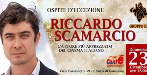 Riccardo Scamarcio al MAXI Cont&egrave; Supermercato di Catanzaro