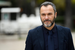 AMA Calabria, Massimiliano Gallo &egrave; ''Malinconico'' a Lamezia Terme