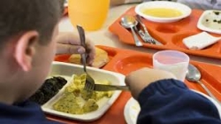 Dal 1 ottobre partono il trasporto e la mensa scolastica a Crotone