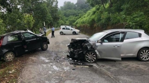 Incidente frontale sulla provinciale di Filadelfia,  feriti