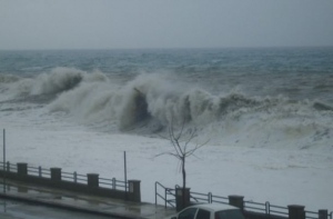 Danni maltempo, la Giunta costituisce unit&agrave; di crisi e chiede lo stato di calamit&agrave;