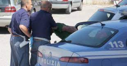 Avvicina donna che fa jogging e la molesta, un arresto nel crotonese