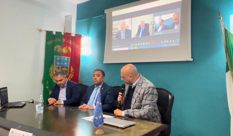 La Calabria arb&euml;reshe accoglie nuovamente il Presidente Begaj e rilancia la sua azione di promozione nei Paesi balcanici con Anselmo Lorecchio
