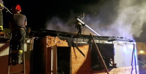 Reggio Calabria: in fiamme container e autolavaggio