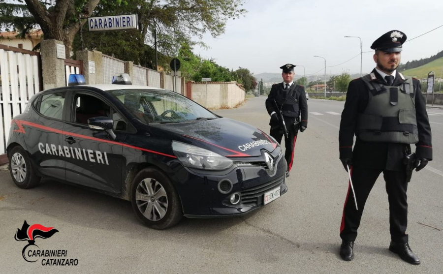 Ponte del 2 giugno, controlli a tappeto a Catanzaro