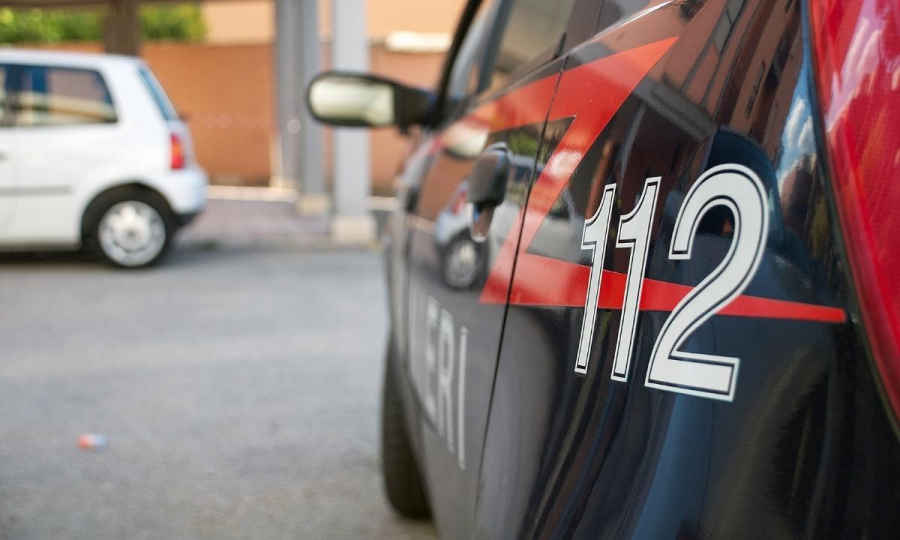 Tentano di dare fuoco a disabile, si cercano i responsabili