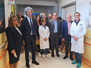 Sanit&agrave;, inaugurata al ''Pugliese'' la nuova area pediatrica dell'Auo ''Dulbecco'': pi&ugrave; posti letto e spazi a misura di bambino