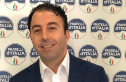 Morrone (FDI): basta incertezze sui lavoratori di Abramo Customer Care