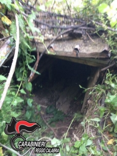 Scoperto covo per latitanti nel reggino