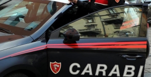 Tenta fuga per evitare narco-test, preso uomo di 32 anni
