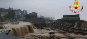 Maltempo in Calabria, oltre 200 millimetri di pioggia in 24 ore nel Reggino