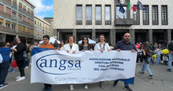 Guardami con nuovi occhi: a Cosenza l'autismo diventa voce collettiva