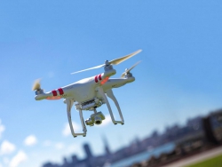 Bonifiche: per i monitoraggi ambientali Arpacal si &egrave; dotata di un drone e formato tecnici