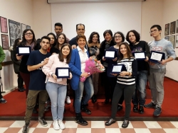 Concluso il progetto ''Il sorriso amaro''. Il presidente della Provincia di Catanzaro, Enzo Bruno, premia gli studenti