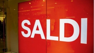 Giunta regionale: i saldi partiranno il 4 gennaio, stop 5 marzo