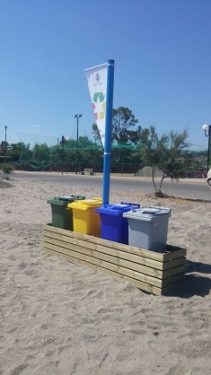 Sulla Spiaggia Bandiera Verde 2017 arrivano anche 13 isole ecologiche per la differenziata